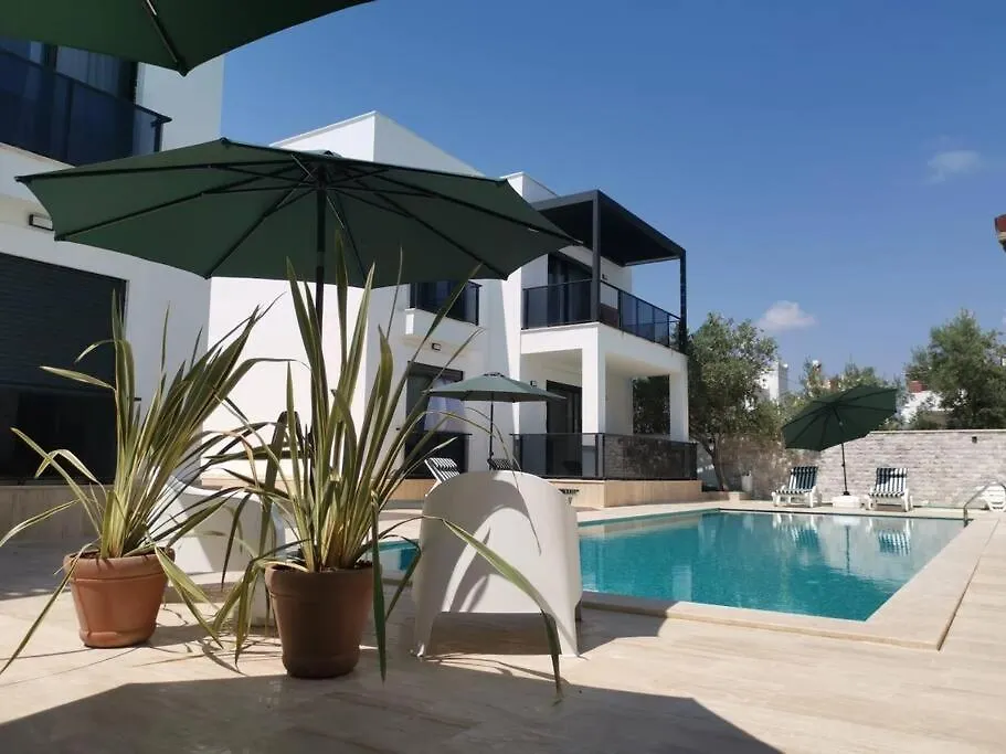 300M To Beach 2 Bedroom Garden Floor Flat With Pool - Yeni Duenya Bodrum B1