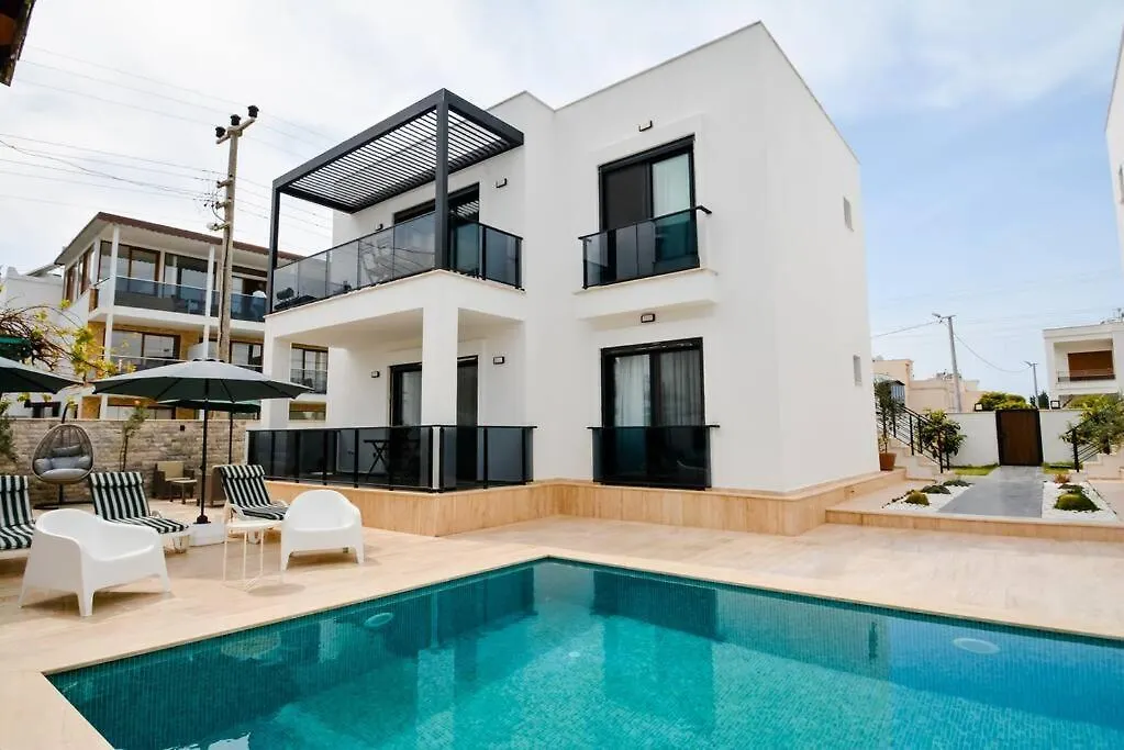300M To Beach 2 Bedroom Garden Floor Flat With Pool - Yeni Duenya Bodrum B1 Apartament